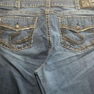 Silver‎ Suki Womens Size 24x33 Boot Cut Thick Stitch Denim Jeans Blue Stretch